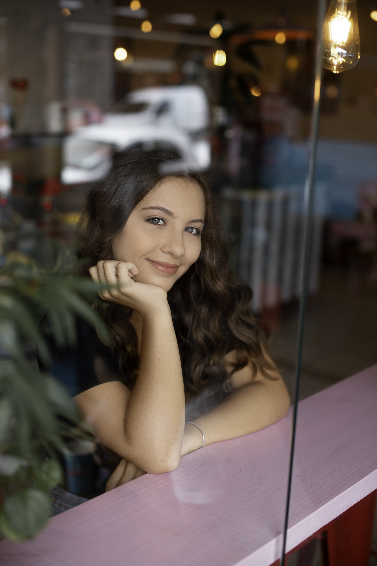 Fotografia de 15 anos, ideias criativas, inspirações, book dos quinze, MIlk Shake, praia, Flores . Ferrugem, Garopaba/SC. Araranguá/SC. Sombrio, Criciúma, Forquilhinhas, Três Cachoeiras, Terra de Areia, Porto Alegre, Fotos em Gramado, Canela, Serra Gaúcha