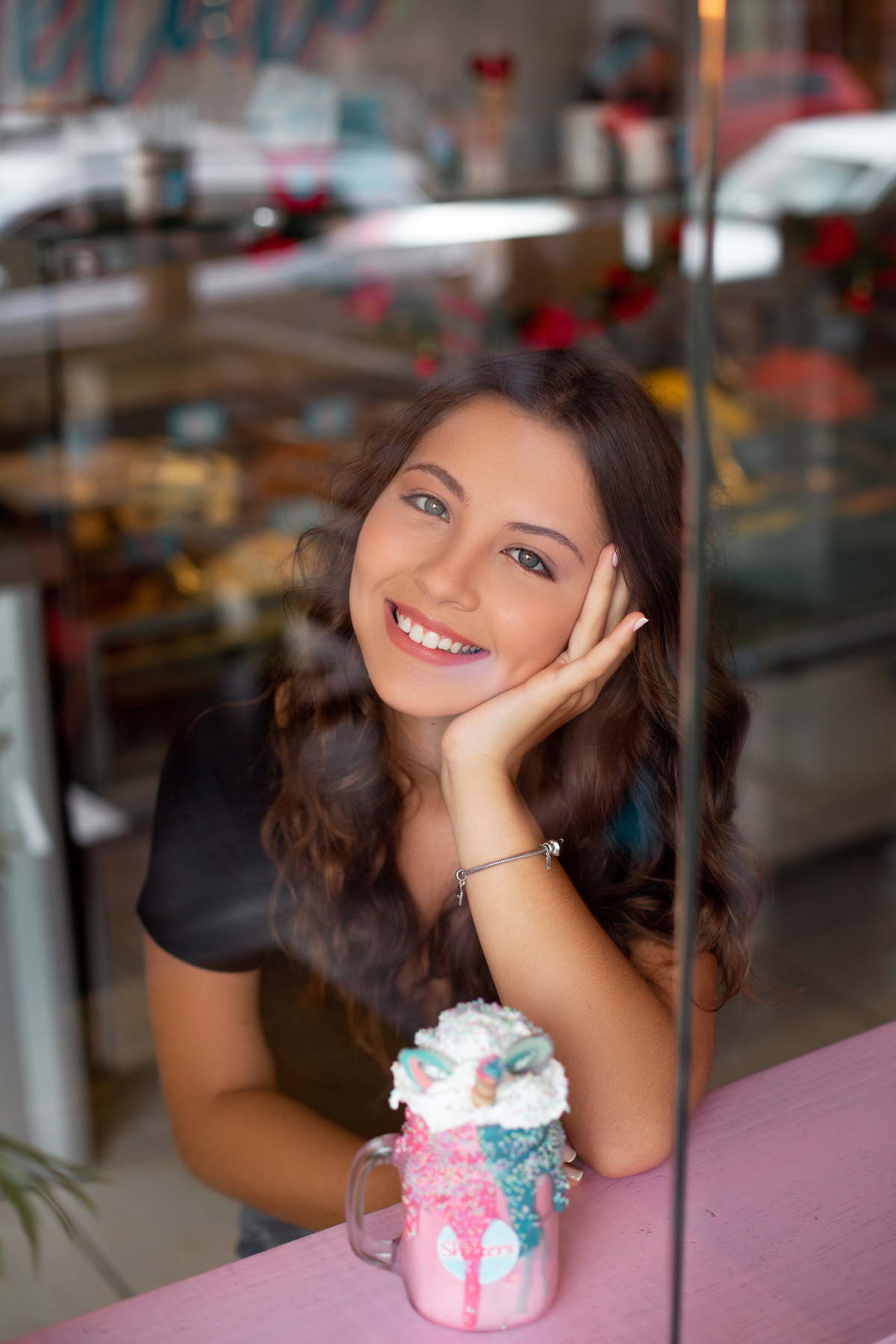 Fotografia de 15 anos, ideias criativas, inspirações, book dos quinze, MIlk Shake, praia, Flores . Ferrugem, Garopaba/SC. Araranguá/SC. Sombrio, Criciúma, Forquilhinhas, Três Cachoeiras, Terra de Areia, Porto Alegre, Fotos em Gramado, Canela, Serra Gaúcha