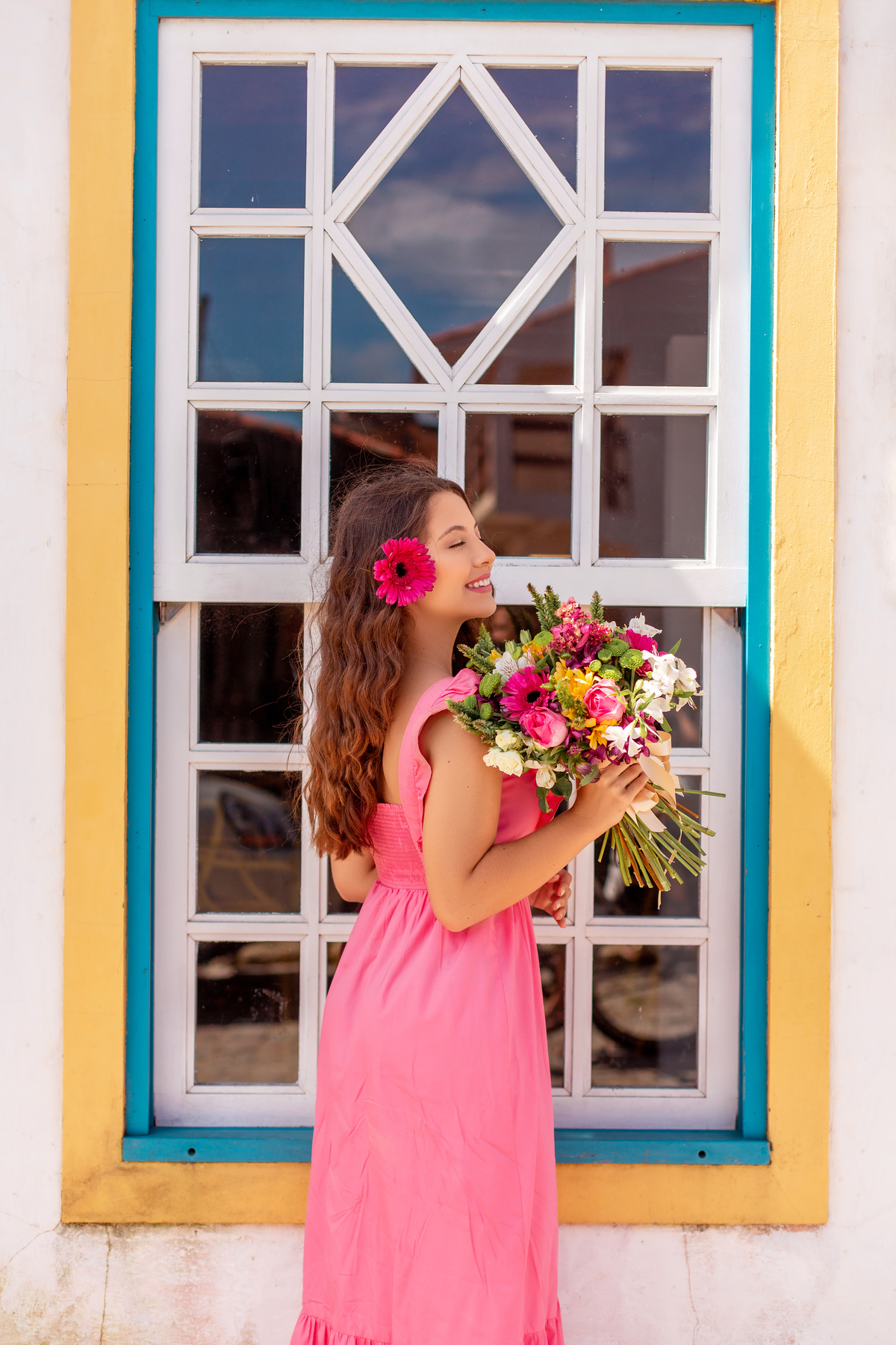 Fotografia de 15 anos, ideias criativas, inspirações, book dos quinze, MIlk Shake, praia, Flores . Ferrugem, Garopaba/SC. Araranguá/SC. Sombrio, Criciúma, Forquilhinhas, Três Cachoeiras, Terra de Areia, Porto Alegre, Fotos em Gramado, Canela, Serra Gaúcha