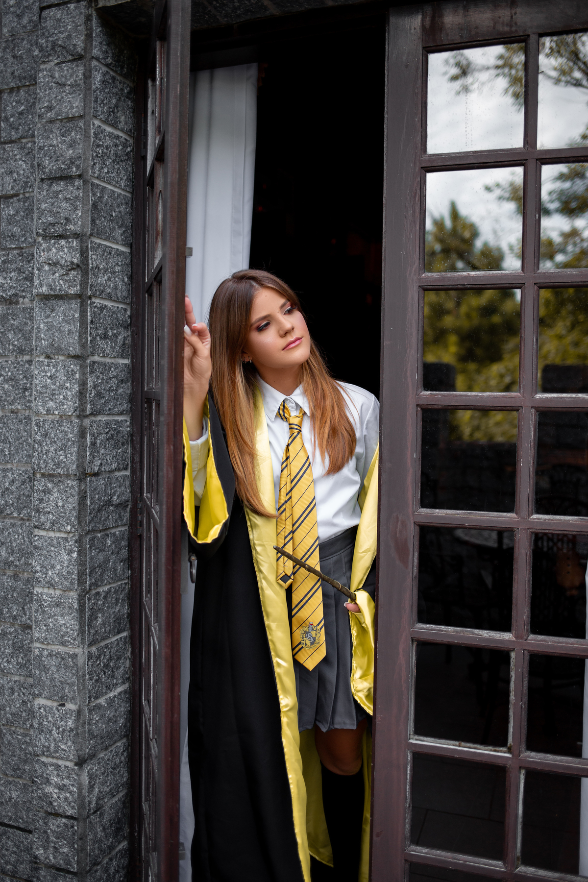 Fotografia de 15 anos, ideias criativas, inspirações, book dos quinze, castelo Britânico em Cocal do Sul, vestido de princesa Cinderela, Harry Potter. Araranguá/SC. Criciúma/SC. , Três Cachoeiras, Porto Alegre, Fotos em Gramado, Canela, Serra Gaúcha