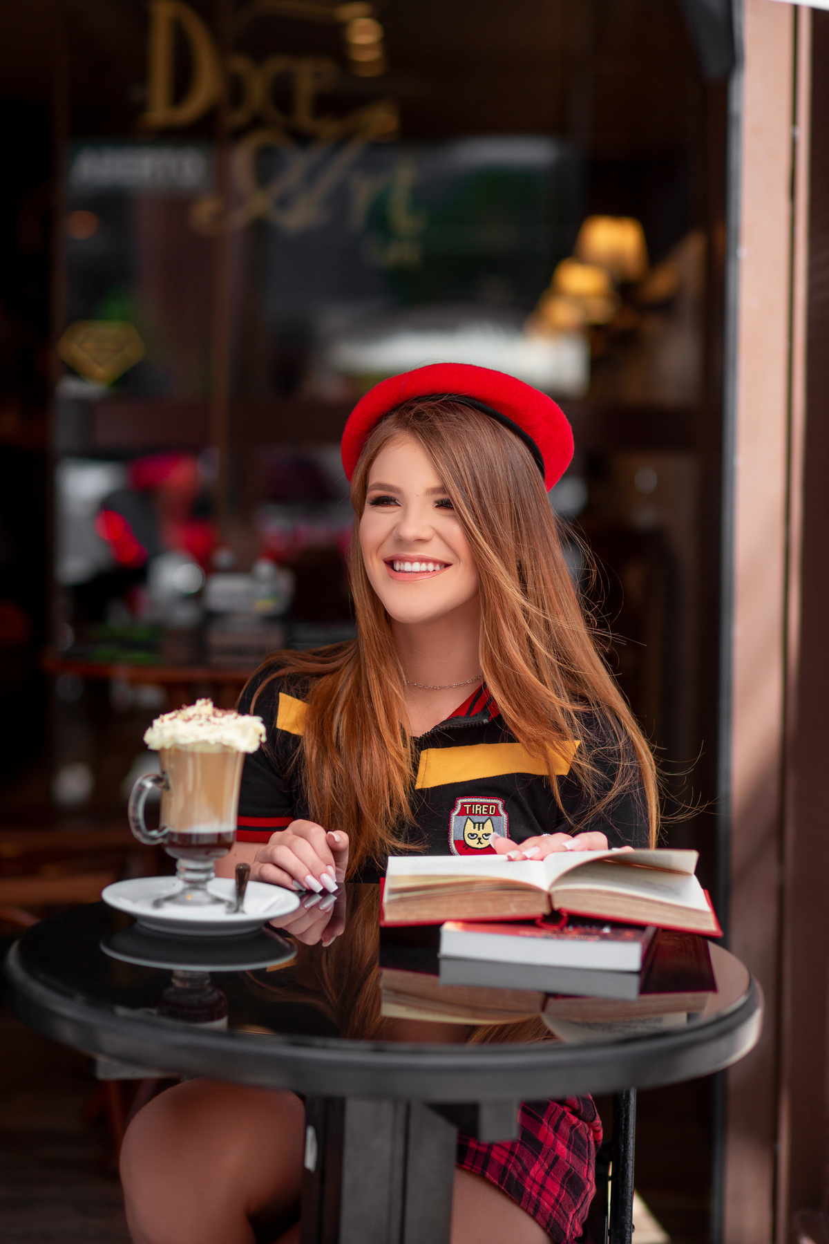 Fotografia de 15 anos, ideias criativas, inspirações, book dos quinze, Tintas, praia, Kombi, skate, livros . Torres/Rs. Araranguá/SC. Sombrio, Criciúma, Forquilhinhas, Três Cachoeiras, Terra de Areia, Porto Alegre, Fotos em Gramado, Canela, Serra Gaúcha
