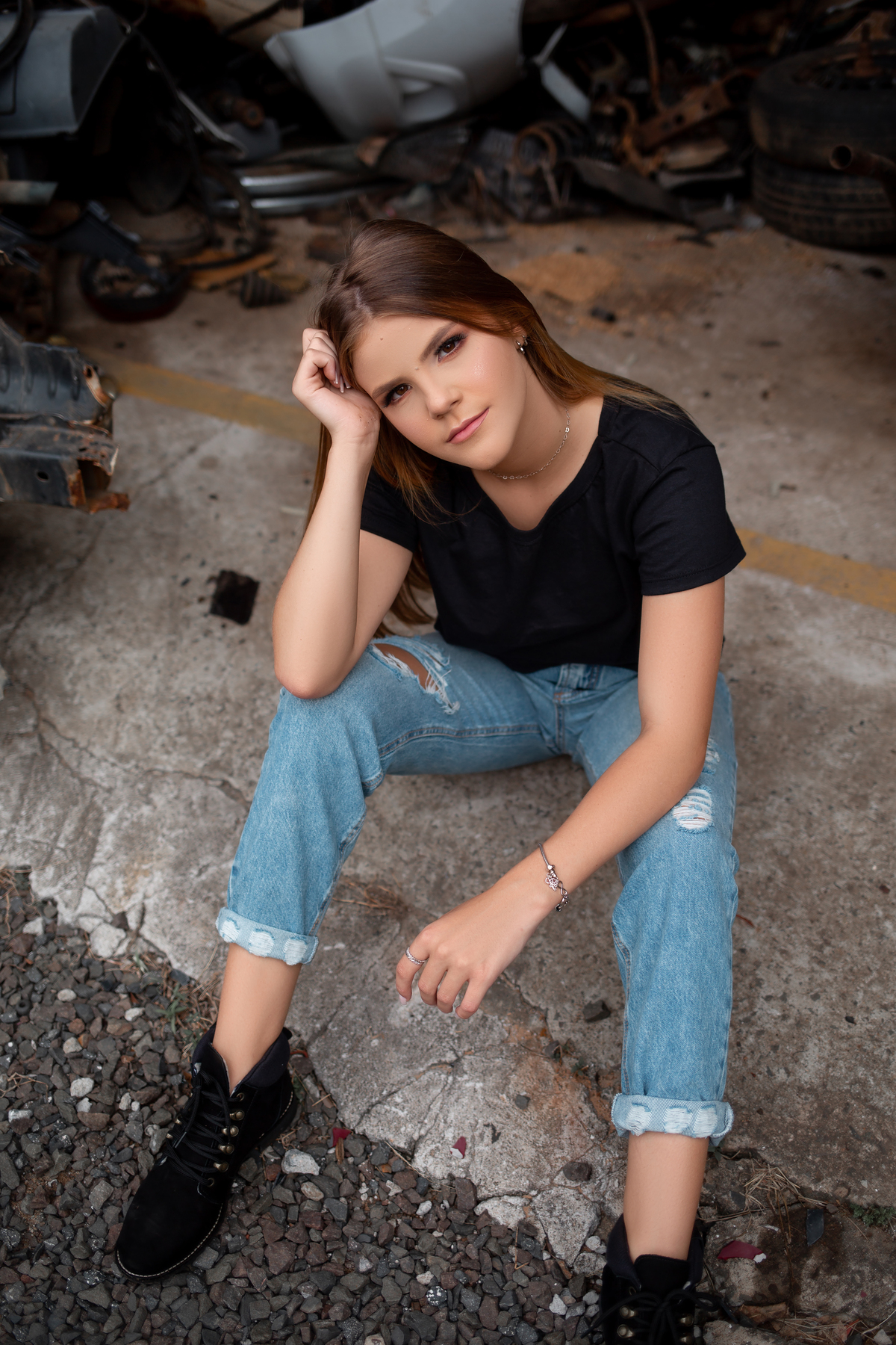 Fotografia de 15 anos, ideias criativas, inspirações, book dos quinze, Tintas, praia, Kombi, skate, livros . Torres/Rs. Araranguá/SC. Sombrio, Criciúma, Forquilhinhas, Três Cachoeiras, Terra de Areia, Porto Alegre, Fotos em Gramado, Canela, Serra Gaúcha