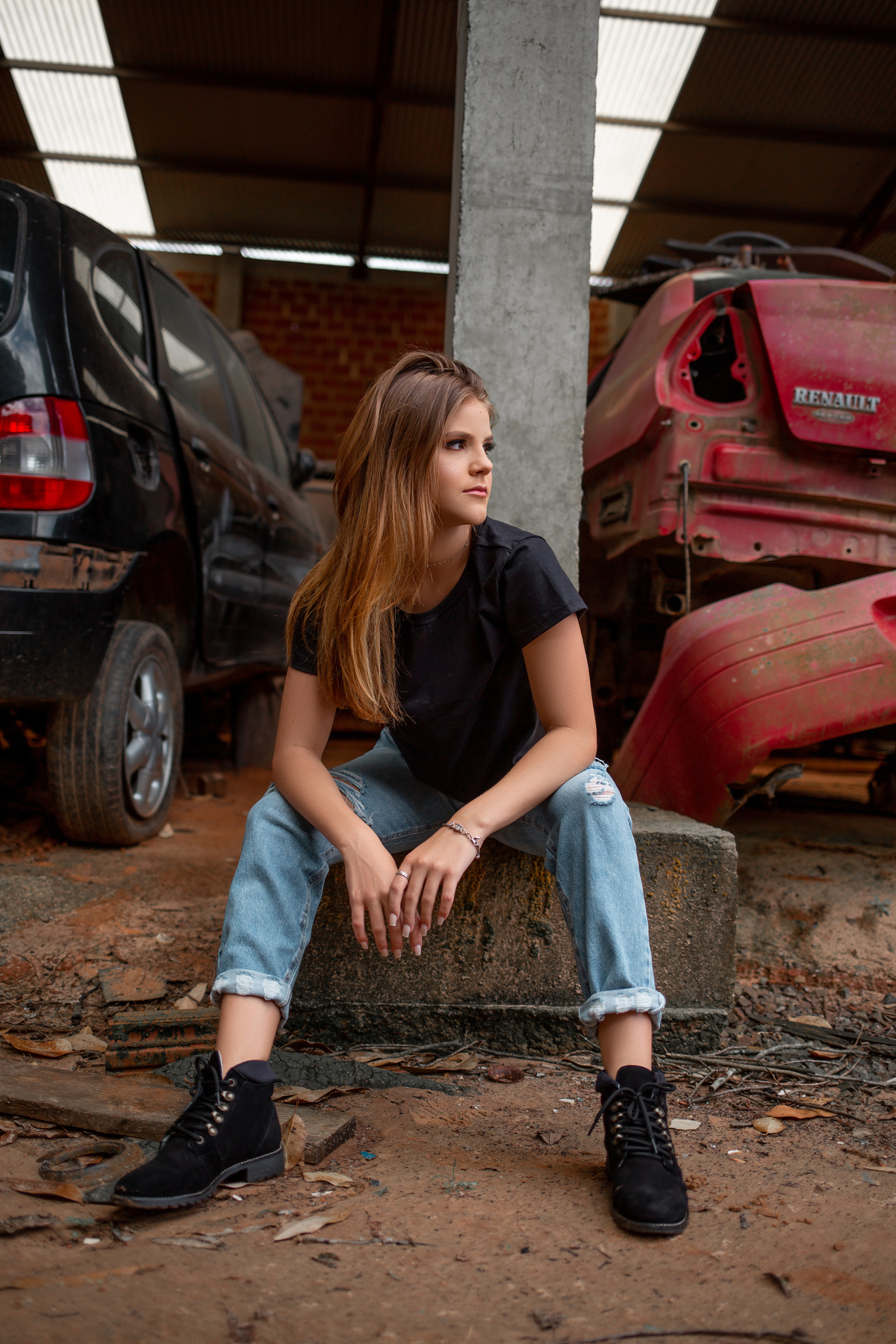Fotografia de 15 anos, ideias criativas, inspirações, book dos quinze, Tintas, praia, Kombi, skate, livros . Torres/Rs. Araranguá/SC. Sombrio, Criciúma, Forquilhinhas, Três Cachoeiras, Terra de Areia, Porto Alegre, Fotos em Gramado, Canela, Serra Gaúcha
