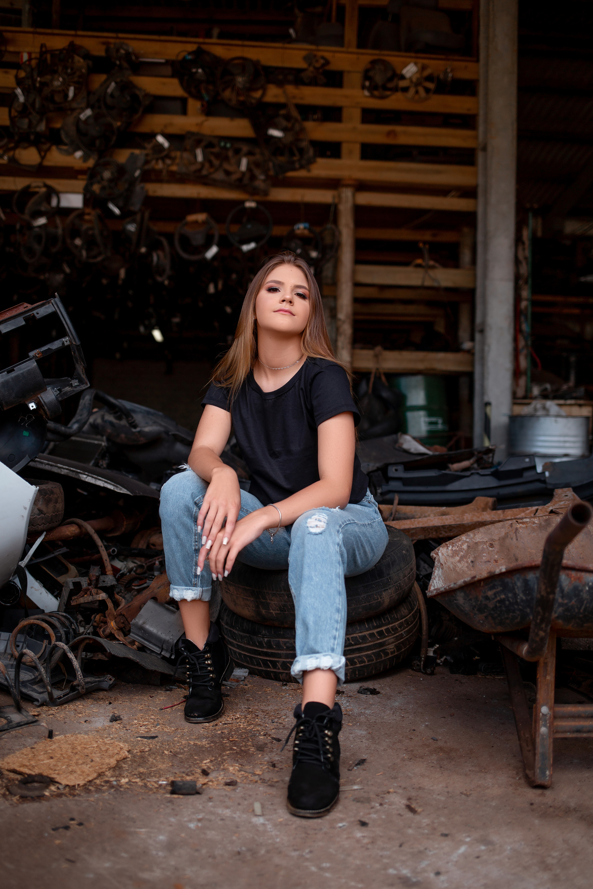 Fotografia de 15 anos, ideias criativas, inspirações, book dos quinze, Tintas, praia, Kombi, skate, livros . Torres/Rs. Araranguá/SC. Sombrio, Criciúma, Forquilhinhas, Três Cachoeiras, Terra de Areia, Porto Alegre, Fotos em Gramado, Canela, Serra Gaúcha
