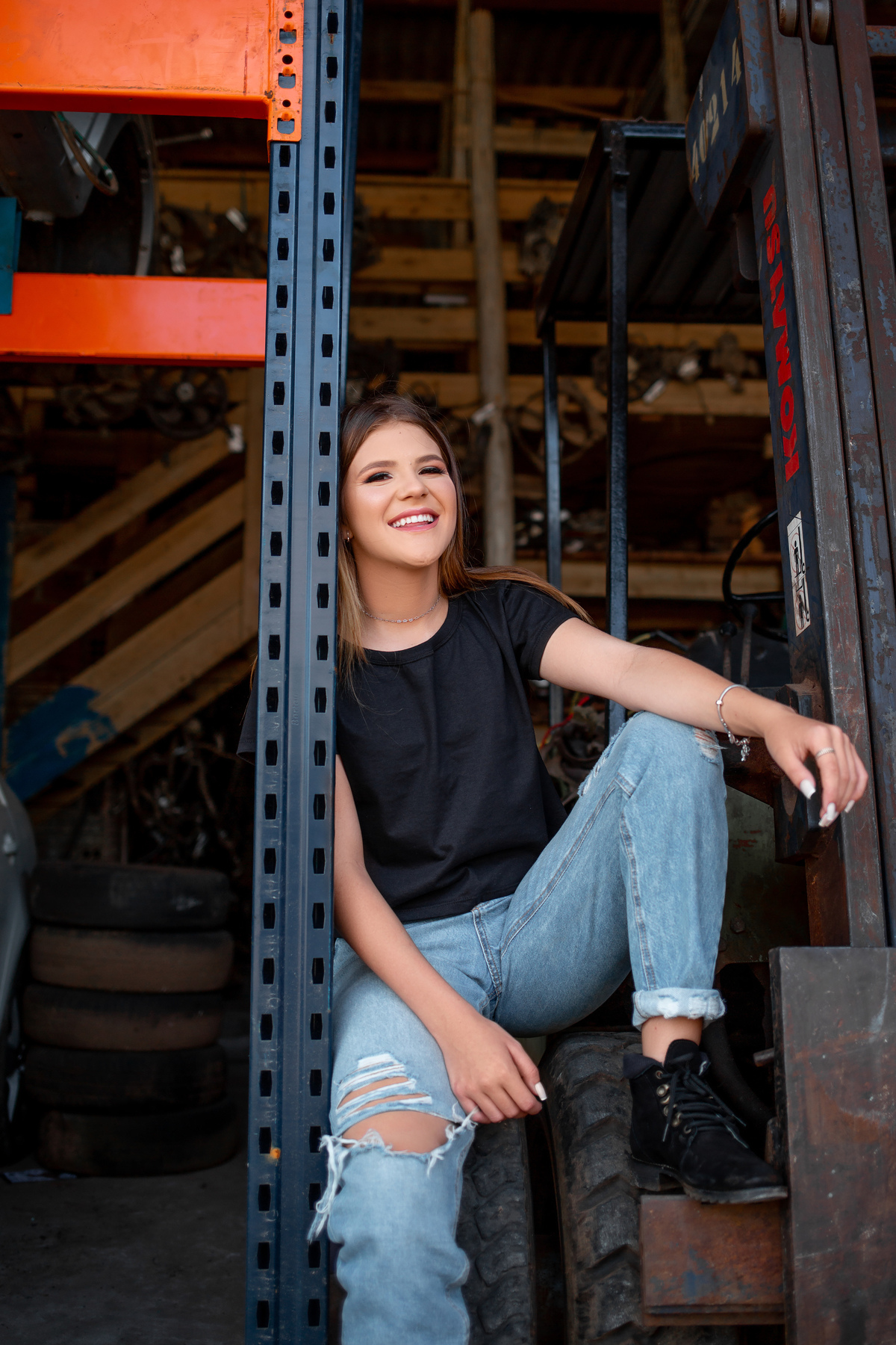 Fotografia de 15 anos, ideias criativas, inspirações, book dos quinze, Tintas, praia, Kombi, skate, livros . Torres/Rs. Araranguá/SC. Sombrio, Criciúma, Forquilhinhas, Três Cachoeiras, Terra de Areia, Porto Alegre, Fotos em Gramado, Canela, Serra Gaúcha