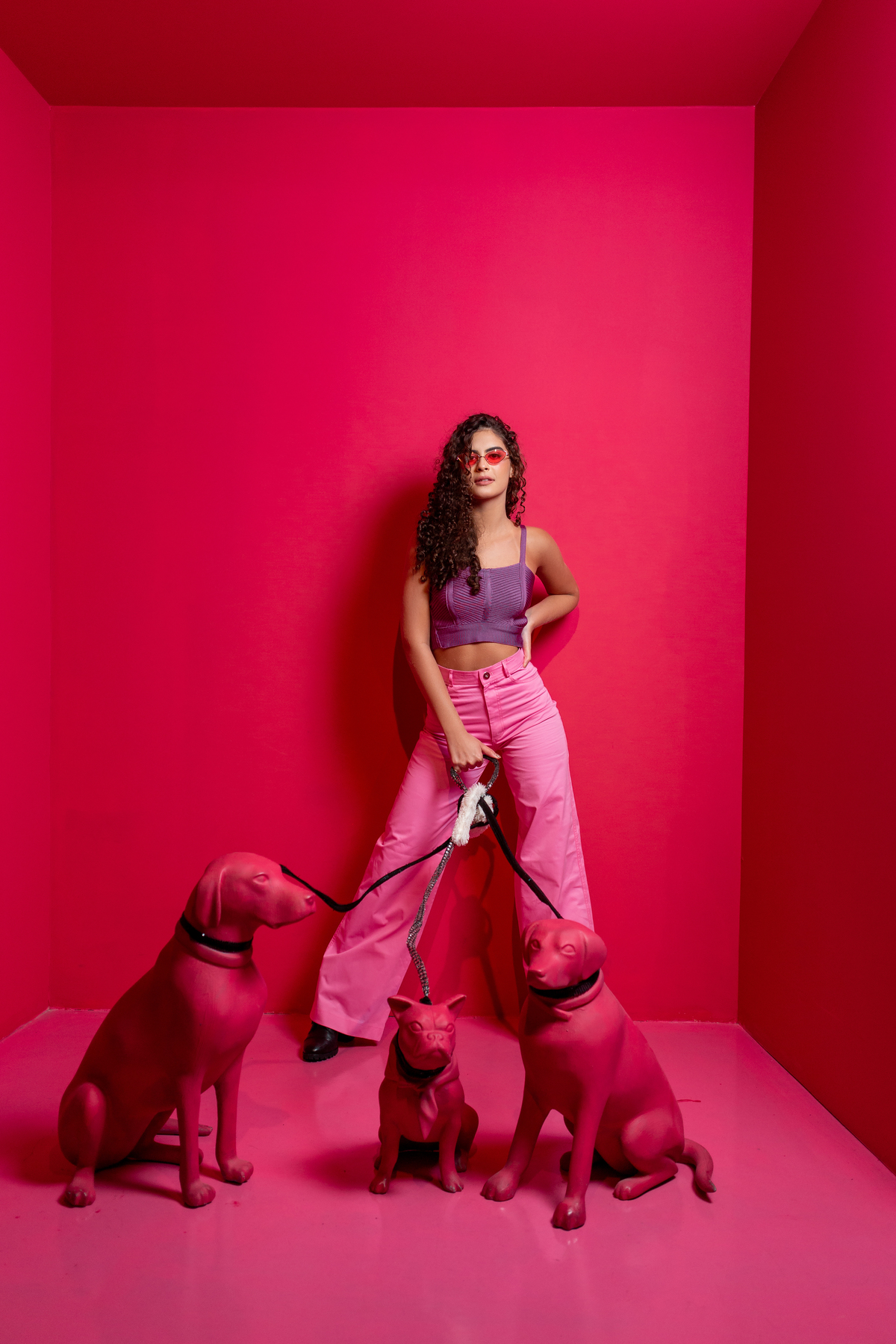 Book dos 15, Hotel Colline de France, Gramado, RS. Serra Gaúcha. Debutante, inspiração, ideias, vestido, make, cabelo cacheado, Selfie Gramado. Album, europa, Paris, França, inverno, cenário, banheira. Fotógrafa, fotografia, quinze anos, Gramado, Canela