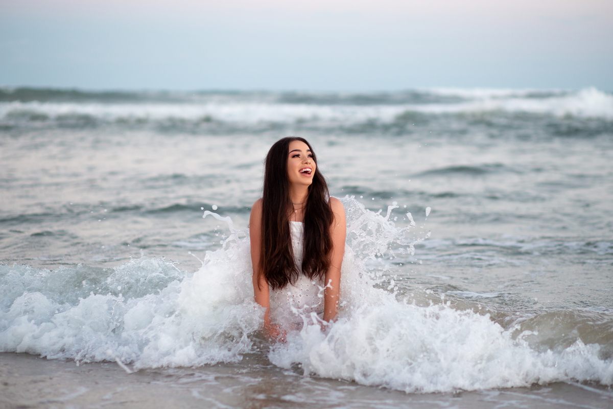 Book dos 15, Cinema,  Por do Sol praia de Torres/RS Debutante, inspiração, ideias, vestido, make, cabelo cacheado, Selfie Gramado. Album, Ararangua, morro dos conventos, verão, praia. Fotógrafa, fotografia, quinze anos, Gramado, Canela, 