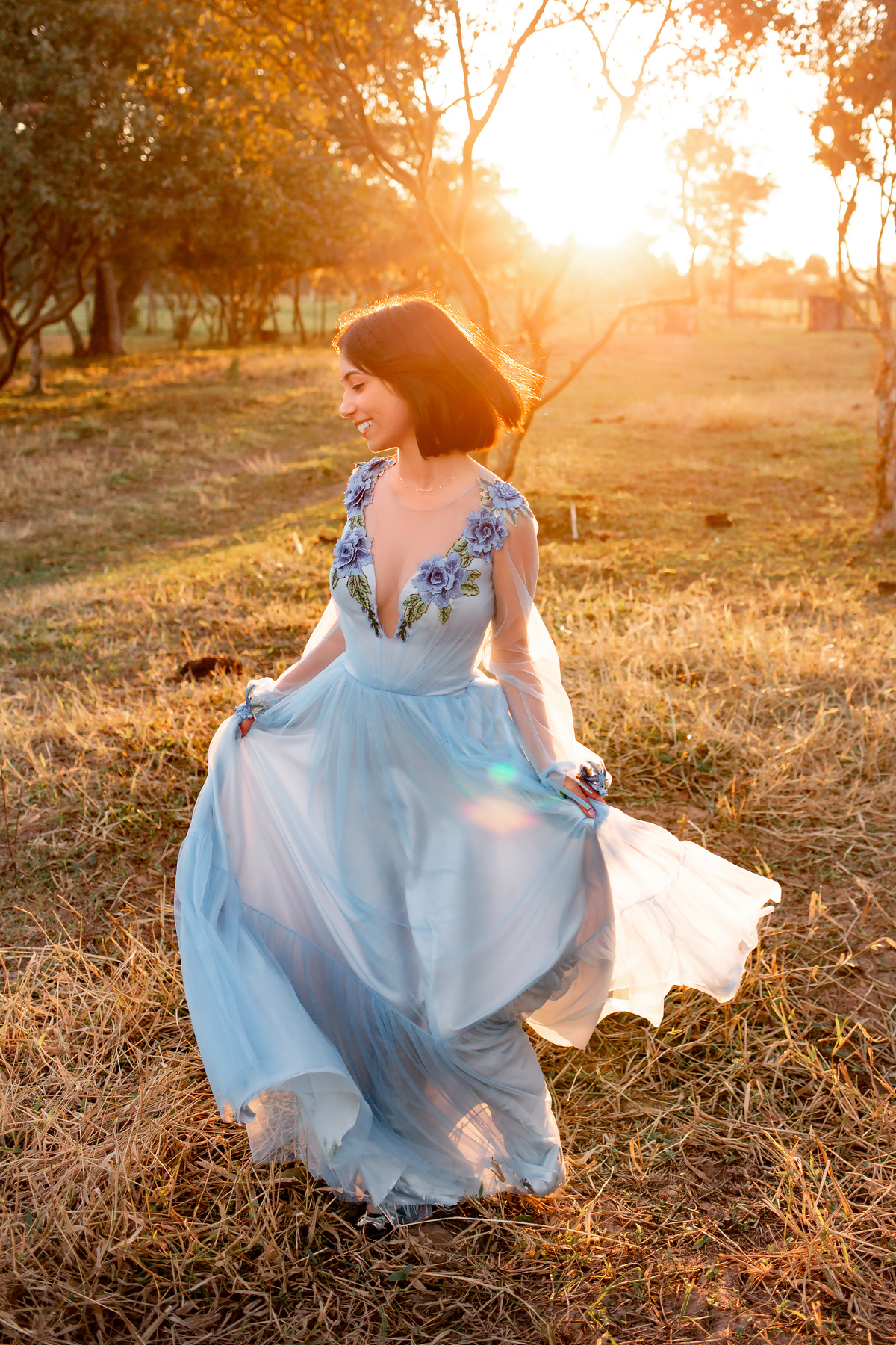 Natureza - Violino - Cavalo - equestre - hipismo - vestido - ararangua - book dos 15 - debutante - 15 anos- debutante - inspiração - floresta - santa catarina - horse - gramado - flor - equestrian - amazonas - lagoa - cavalo branco - Brasileiro de Hipismo