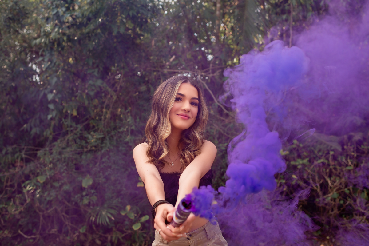 pista, skate, grafite, Criciuma, Ararangua, Florianópolis, 15 anos, debutante, street, foto, fotografa, fumaça colorida, natureza