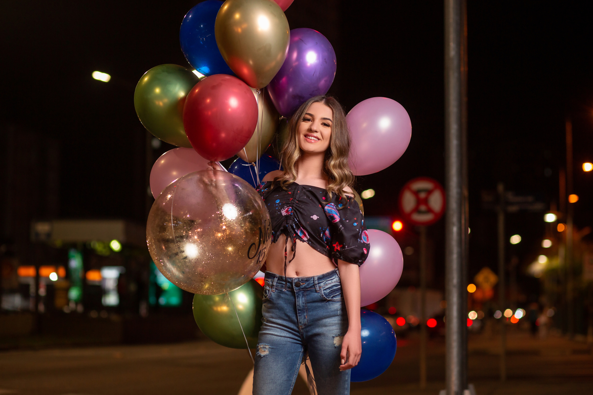 ballet, balé, plie, sapatilha, Criciuma, Princesa, vestido noivas e casais, Castelo em Cocal do Sul, Criciuma, Ararangua, Florianópolis, 15 anos, debutante, street, foto, fotografa, fumaça colorida, natureza, Gramado, Serra gaúcha