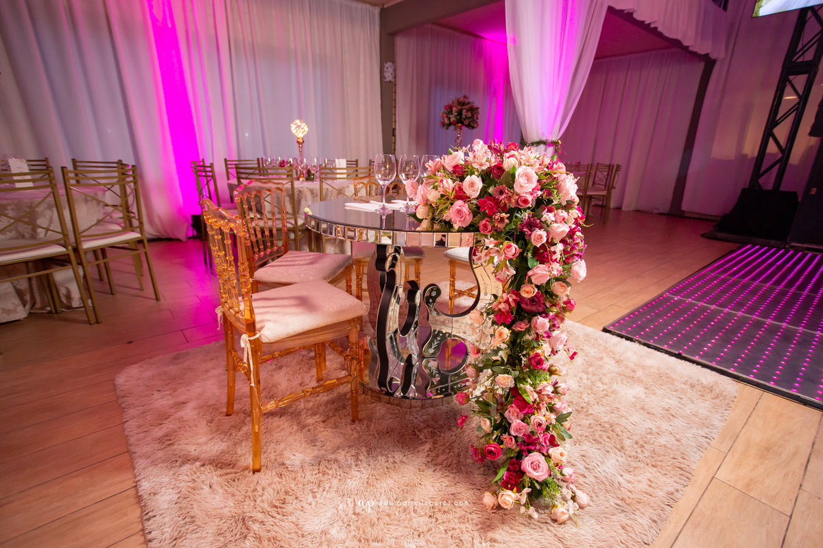 fotografia de 15, debutante, festa de 15, vestido, fotos de 15 anos, book dos 15, brinde, balada, making ok, mareblu, forquilhinhas, criciuma, ararangua