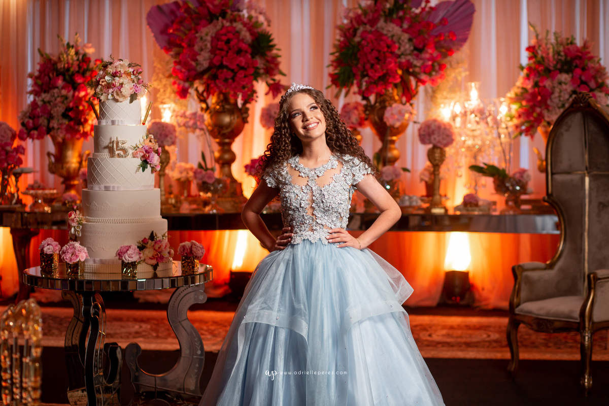 festa de irmãs gemeas, fotografia de 15, debutante, festa de 15, vestido, fotos de 15 anos, book dos 15, brinde, balada, making ok,  Centro de eventos Parque das Águas Sombrio/SC, forquilhinhas, criciuma, ararangua