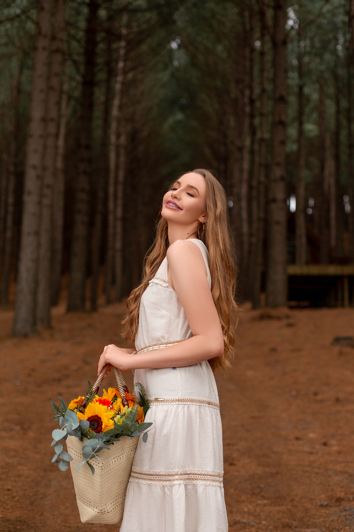 família viajaram do Paraguay aqui para o Rio Grande do Sul, book de 15 anos maravilhoso, aniversário de 15, com esse book SENSACIONAL. Serra Gaúcha, Tedesco Eco Park, São Francisco de Paula/RS. rena do Grêmio em Porto Alegre/RS. vestido, sonho, make, flor