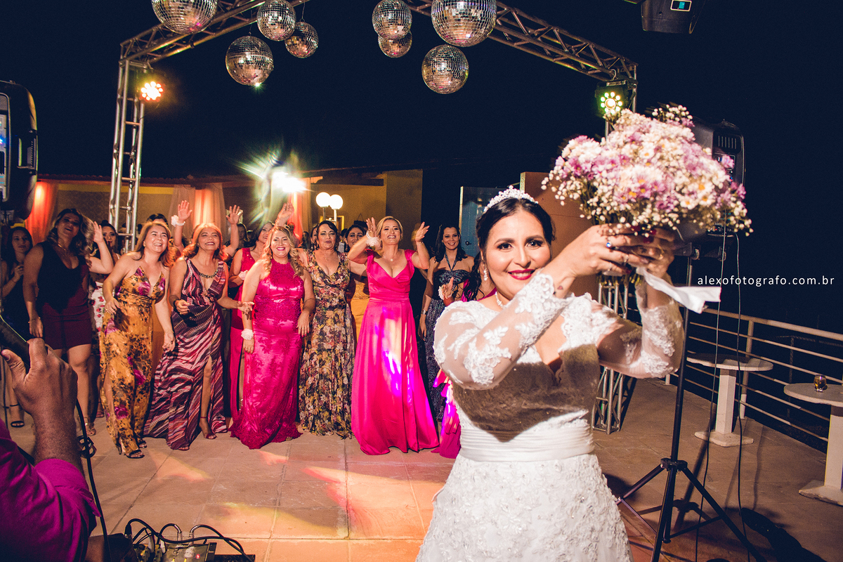 Fotos do casamento de Alê e Alex, na Chácara Bella Vista em Petrolina. Fotos por Alex Oliveira Fotógrafo de casamento em Petrolina e Vale do São Francisco