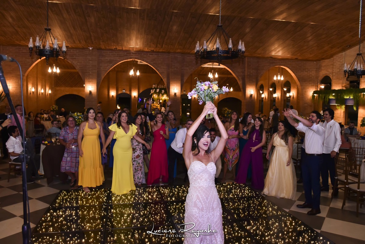 casamento no espaço muralha em Porto Ferreira