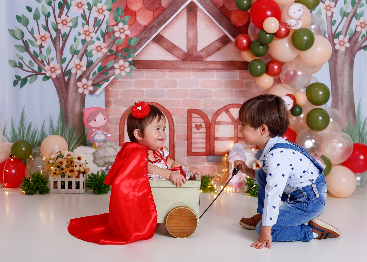 ensaio chapeuzinho vermelho
festa infantil uberlandia
ensaio 1 aninho uberlandia
book 1 aninho uberlandia
estudio fotografico uberlandia
studio fotografico uberlandia
smash the cake uberlandida
smash cake uberlandia
fotografos uberlandia
paos
