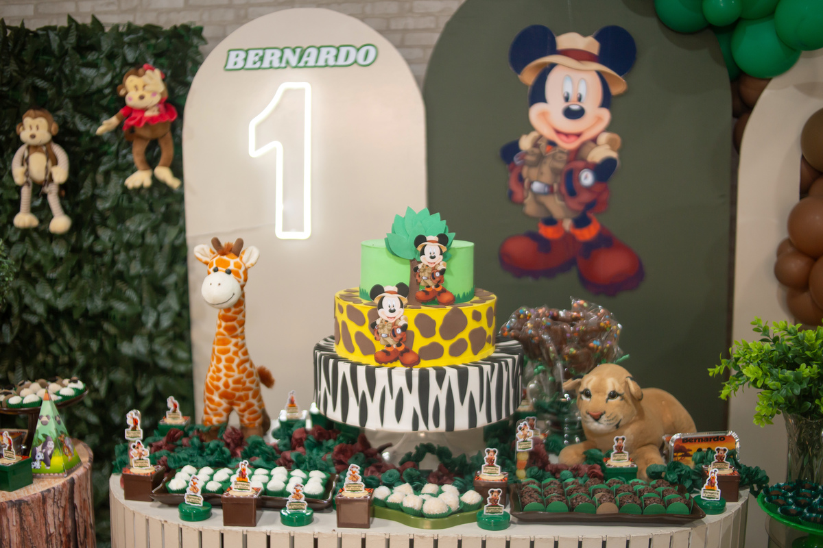 festa infantil uberlandia
salao de festas uberlandia
fotografa de festa uberlandia
fotografa infantil uberlandia
ensaio 1 aninho uberlandia
ensaio bebe uberlandia
smash the cake uberlandia
fotografos uberlandia
fotografa uberlandia
book uberlandia
asl