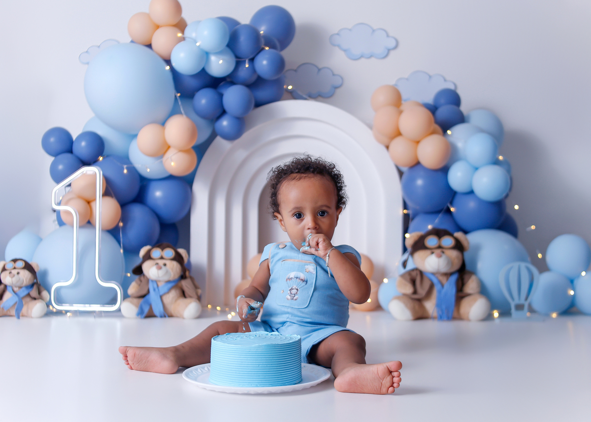 ensaio de 1 aninho uberlandia
smash the cake uberlandia
ensaio de bebe uberlandia
estudio fotografico uberlandia
studio fotografico uberlandia
fotos de bebe uberlandia
fotografa uberlandia
fotografos uberlandia
salao de festas uberlandia
risoa