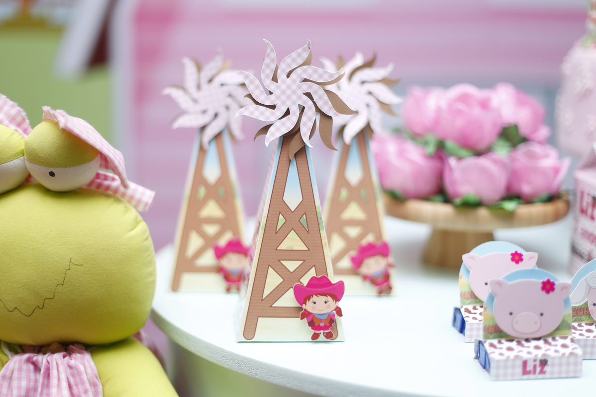 enxoval bebê Uberlândia 
ensaio infantil 
smash the cake 
estúdio fotográfico Uberlândia 
stúdio fotográfico Uberlândia 
festa infantil 
fotográfos Uberlândia 
smash the cake Uberlândia 
fofo ensaio 
ensaio gestante uberlândia
cata vento 