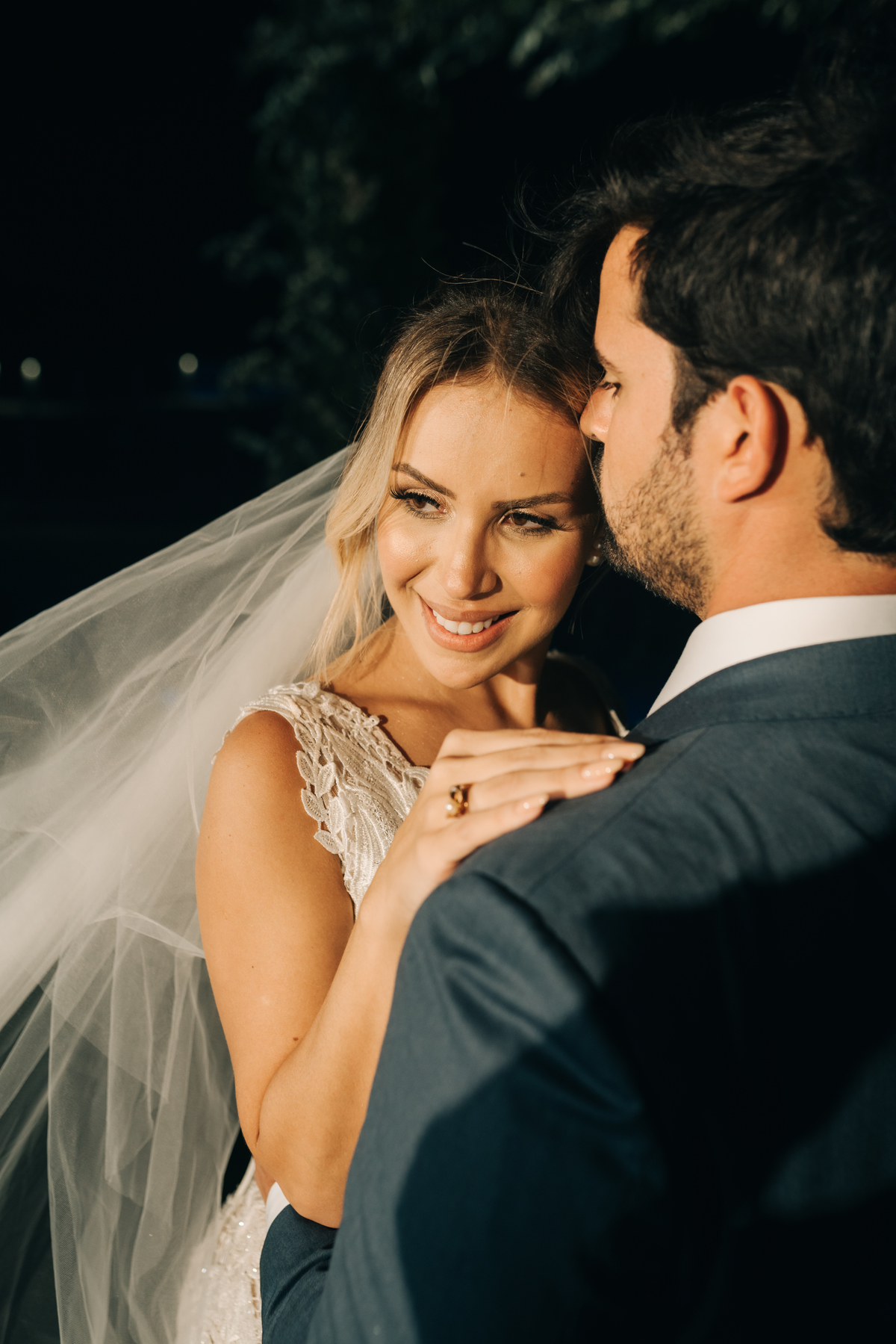 Ensaio dos noivos no casamento.