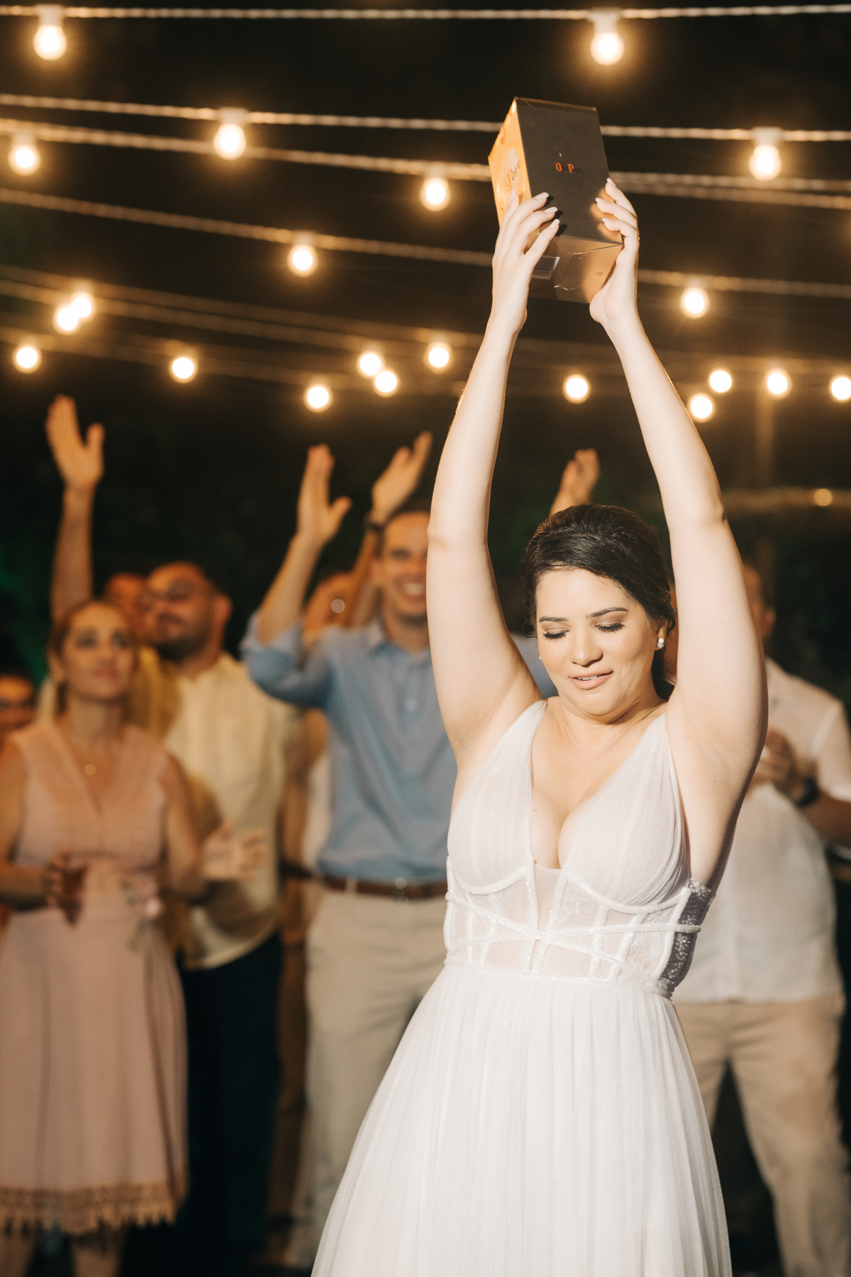 Casamento na chuva em Fernando de Noronha.