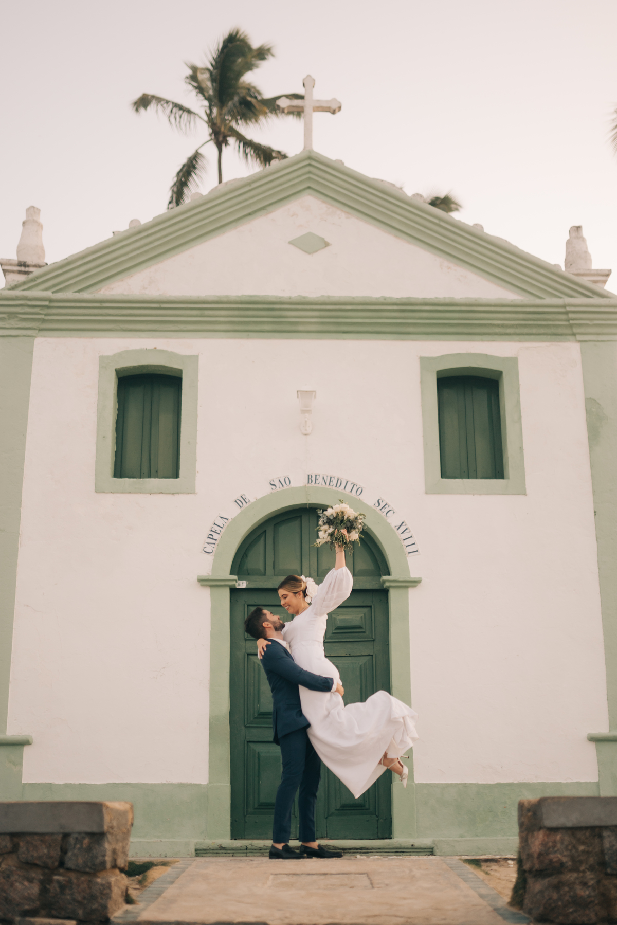Ensaio do casal na praia dos Carneiros.