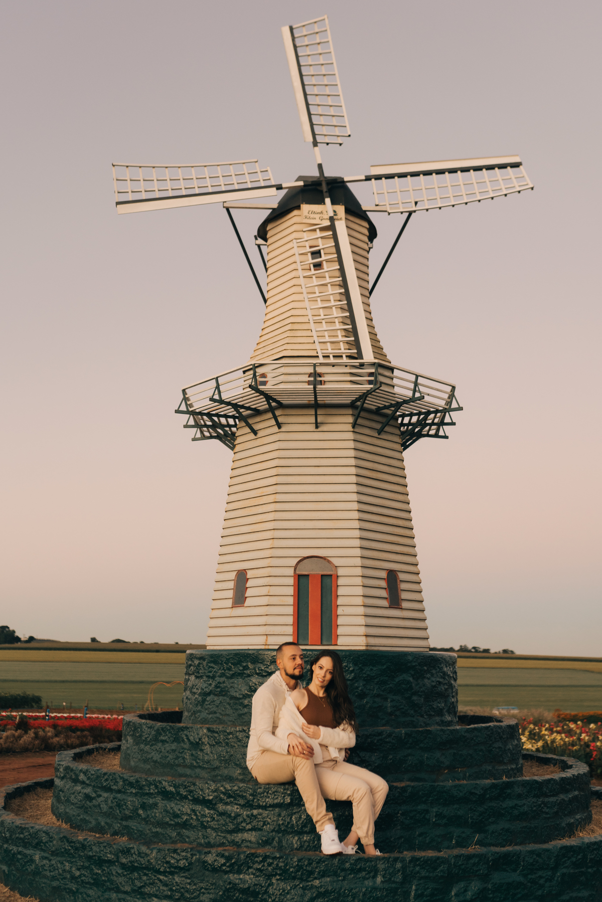 Fotos de casal em Holambra.