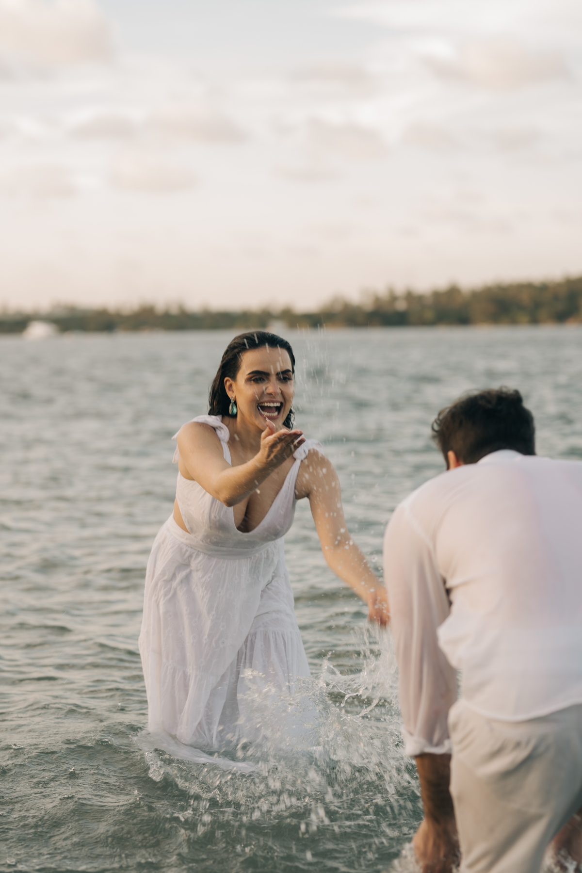 Ensaio pré wedding na praia dos Carneiros.
