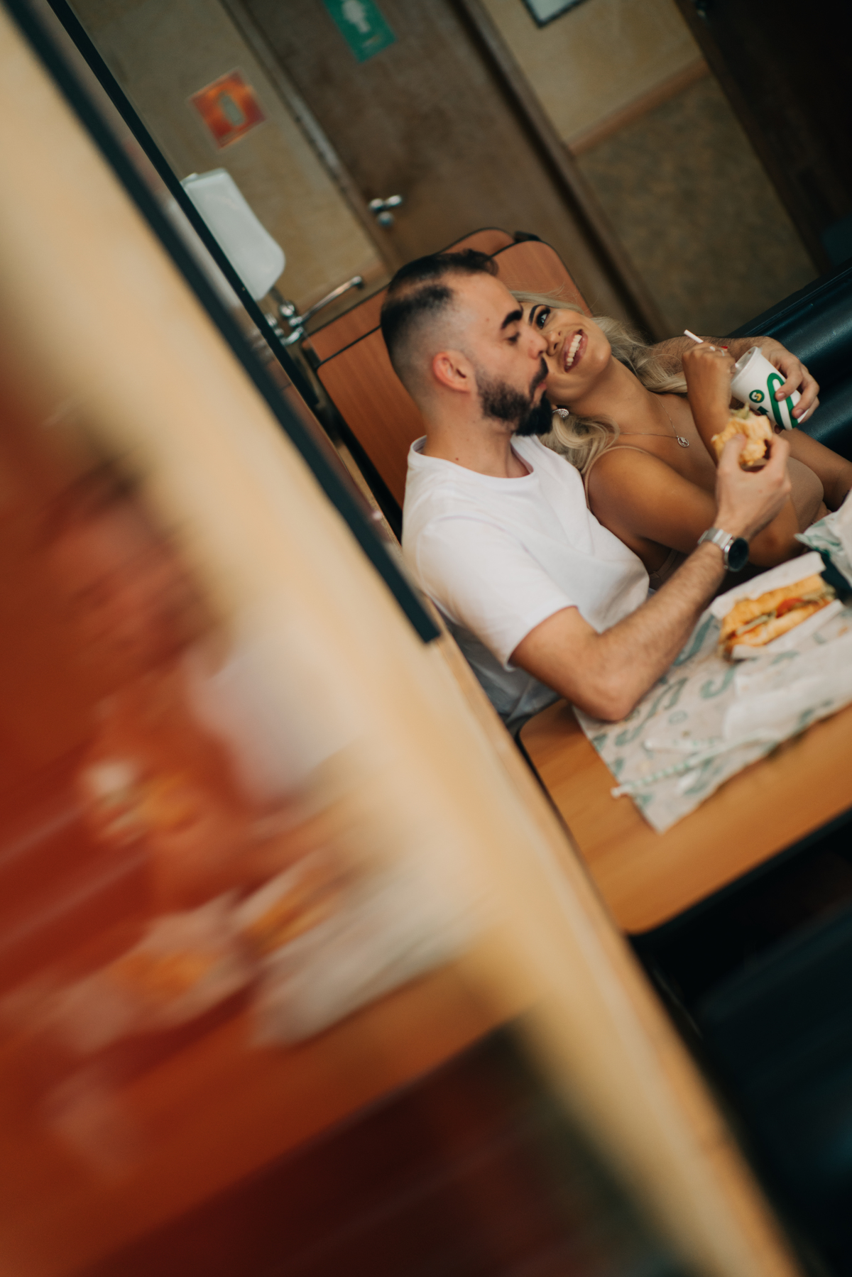 Ensaio de casal na Subway.