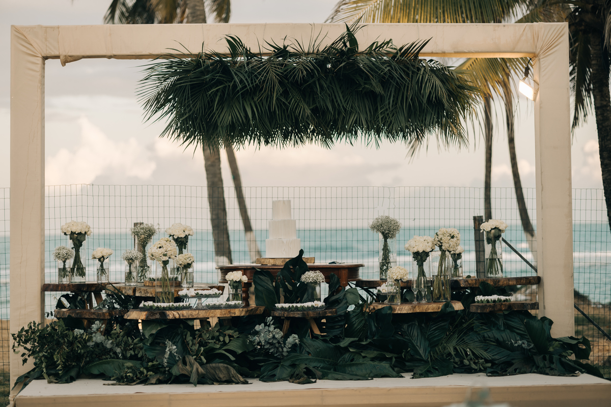Decoração de casamento na praia.