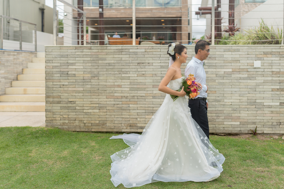 Casamento na praia de Tamandaré.