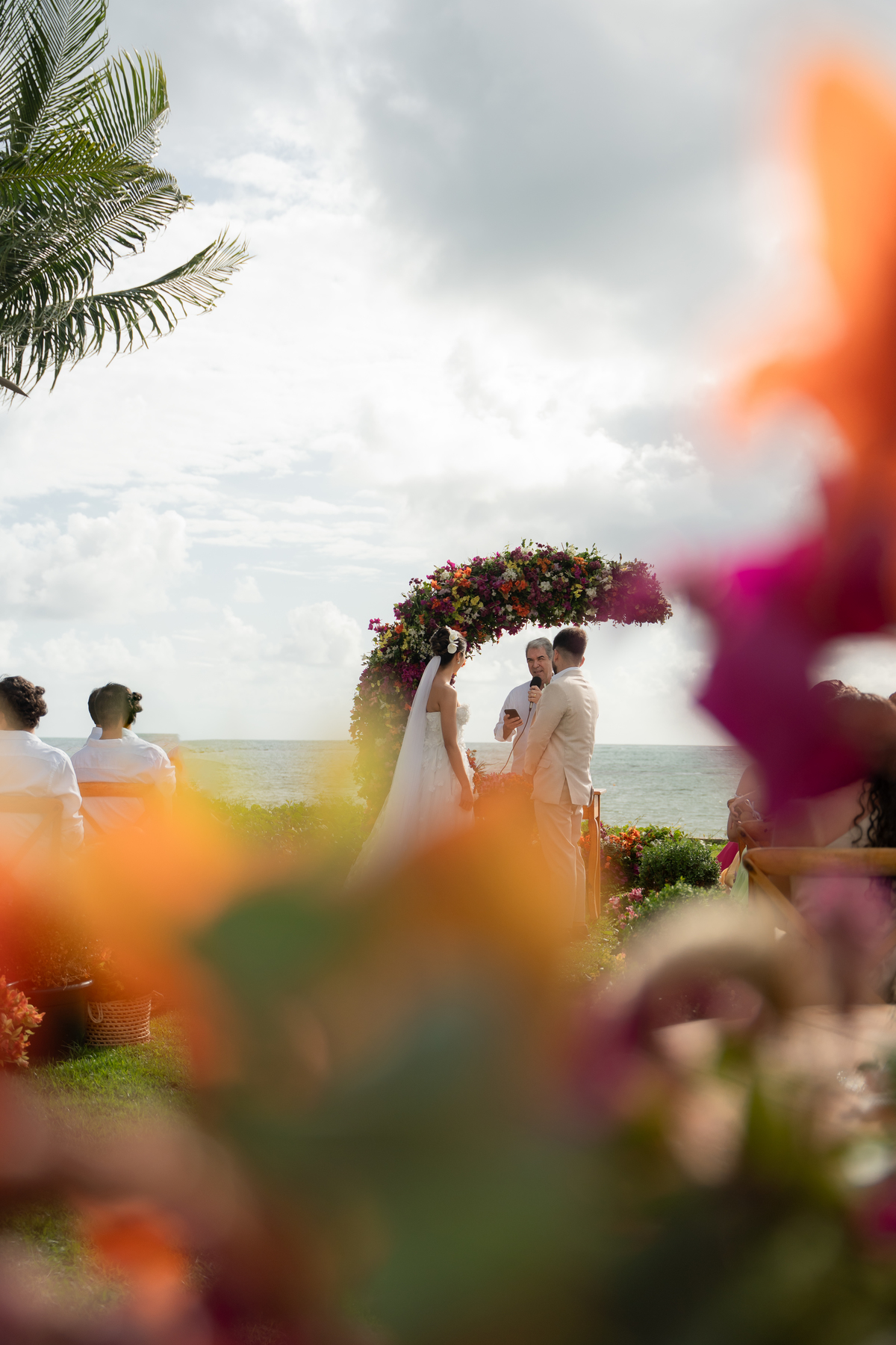 Casamento na praia de Tamandaré.