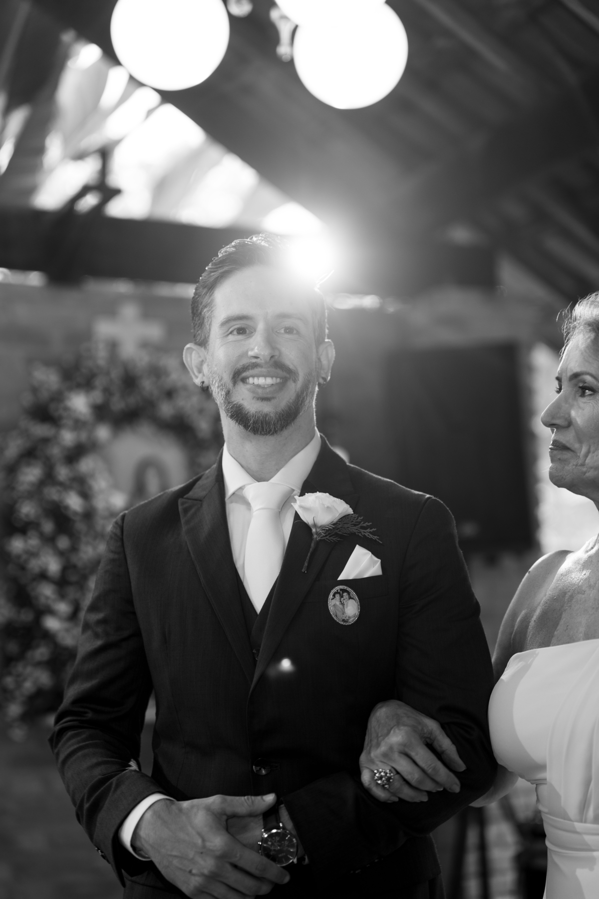 Noivo esperando a noiva..