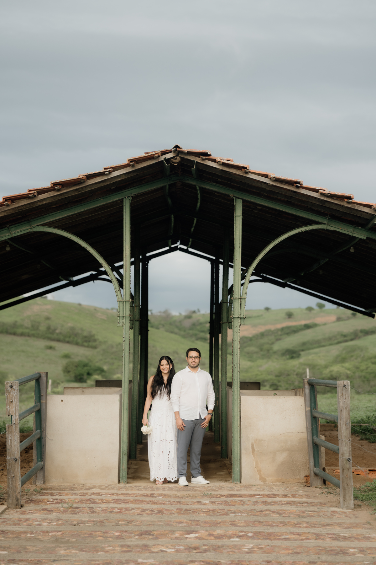 Ensaio pré wedding no por do sol.