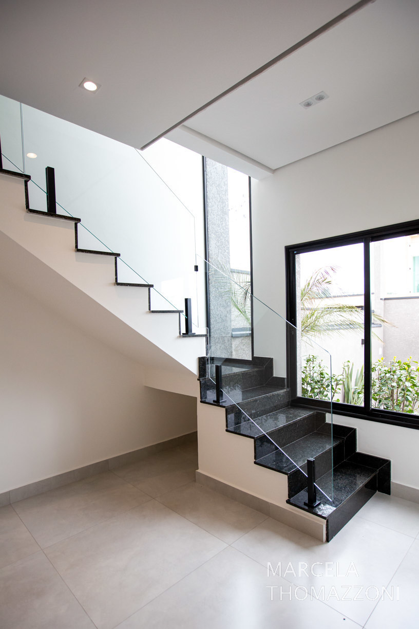 corrimão escada de vidro