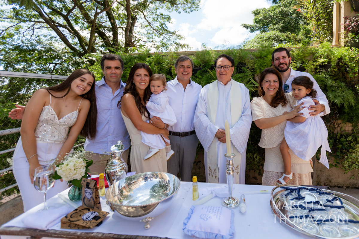 FOTO COM PAIS E PADRINHOS