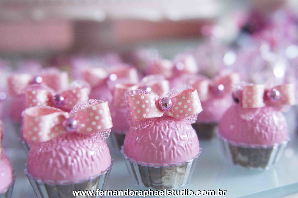 fabiana schreiner; fernando raphael; aniversario infantil; buffet les anis; classe a estudio; cup cake; estudio profissional; fernando raphael studio; fotografa fabiana schreiner; fotografia profissional; fotografo em recife; fotografo profissional; fotog