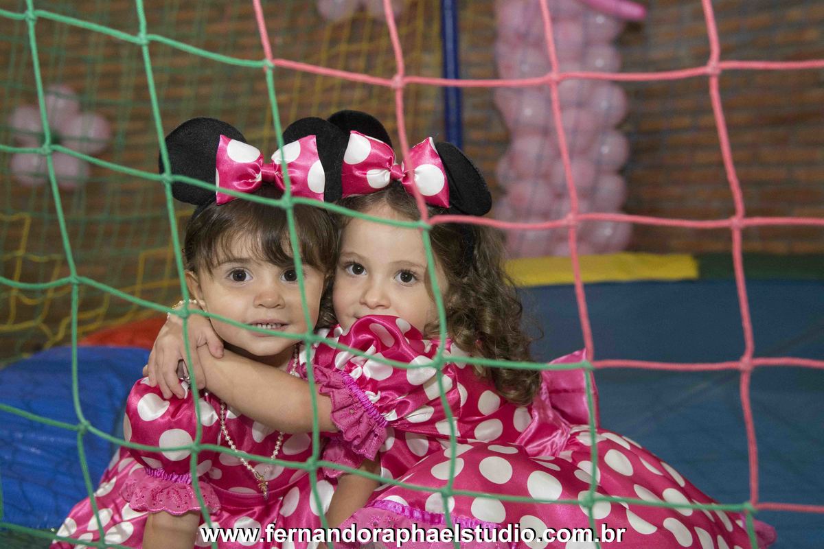 fabiana schreiner; fernando raphael; aniversario infantil; buffet les anis; classe a estudio; cup cake; estudio profissional; fernando raphael studio; fotografa fabiana schreiner; fotografia profissional; fotografo em recife; fotografo profissional; fotog