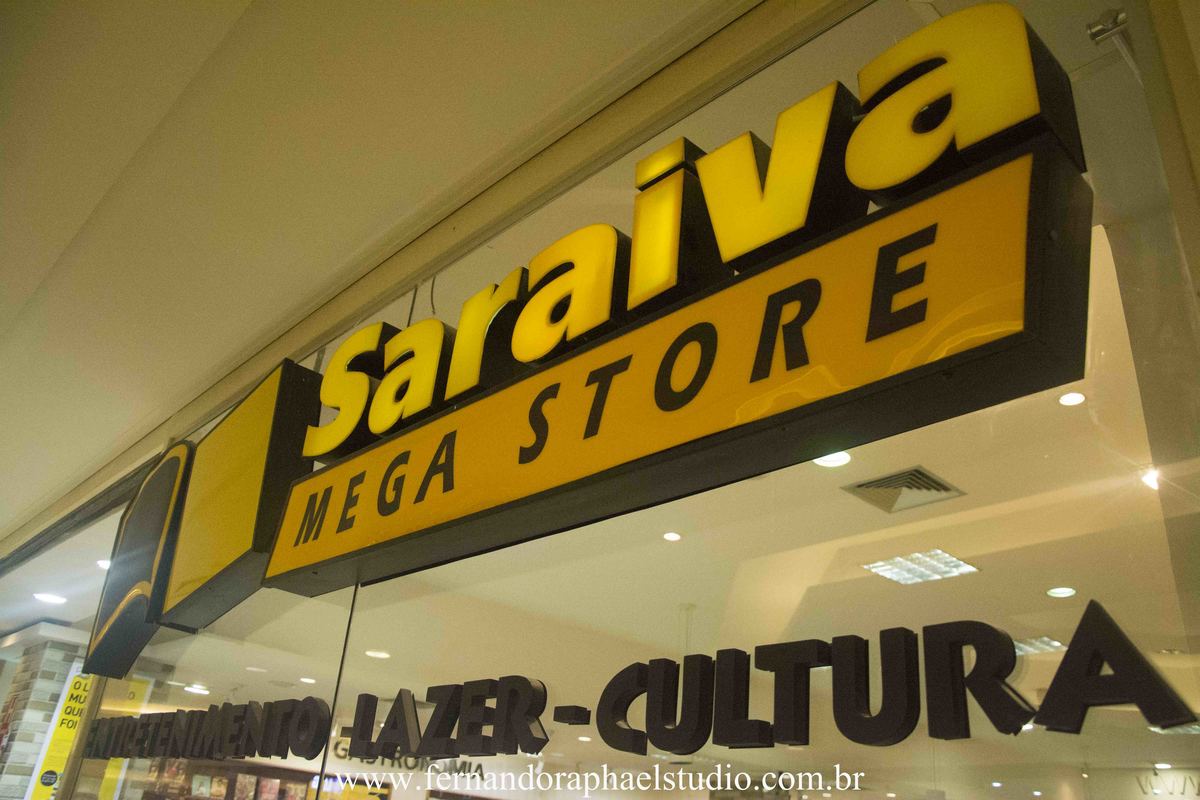 exposição fotográfica na livraria saraiva