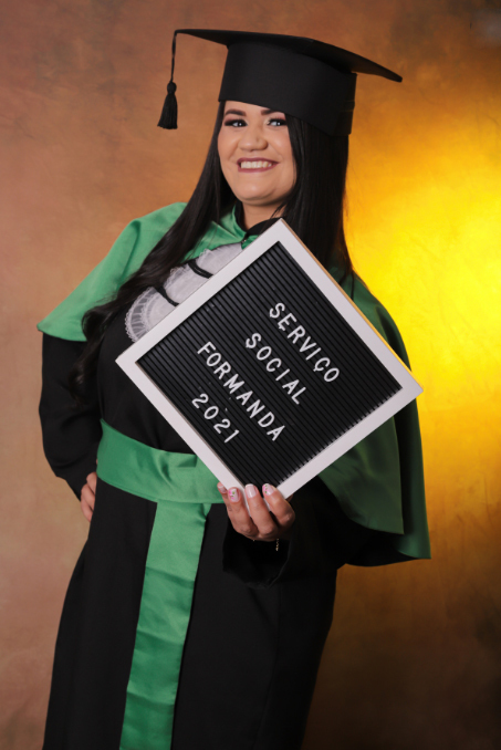 Ensaio criativo de Formatura no estúdio fotográfico