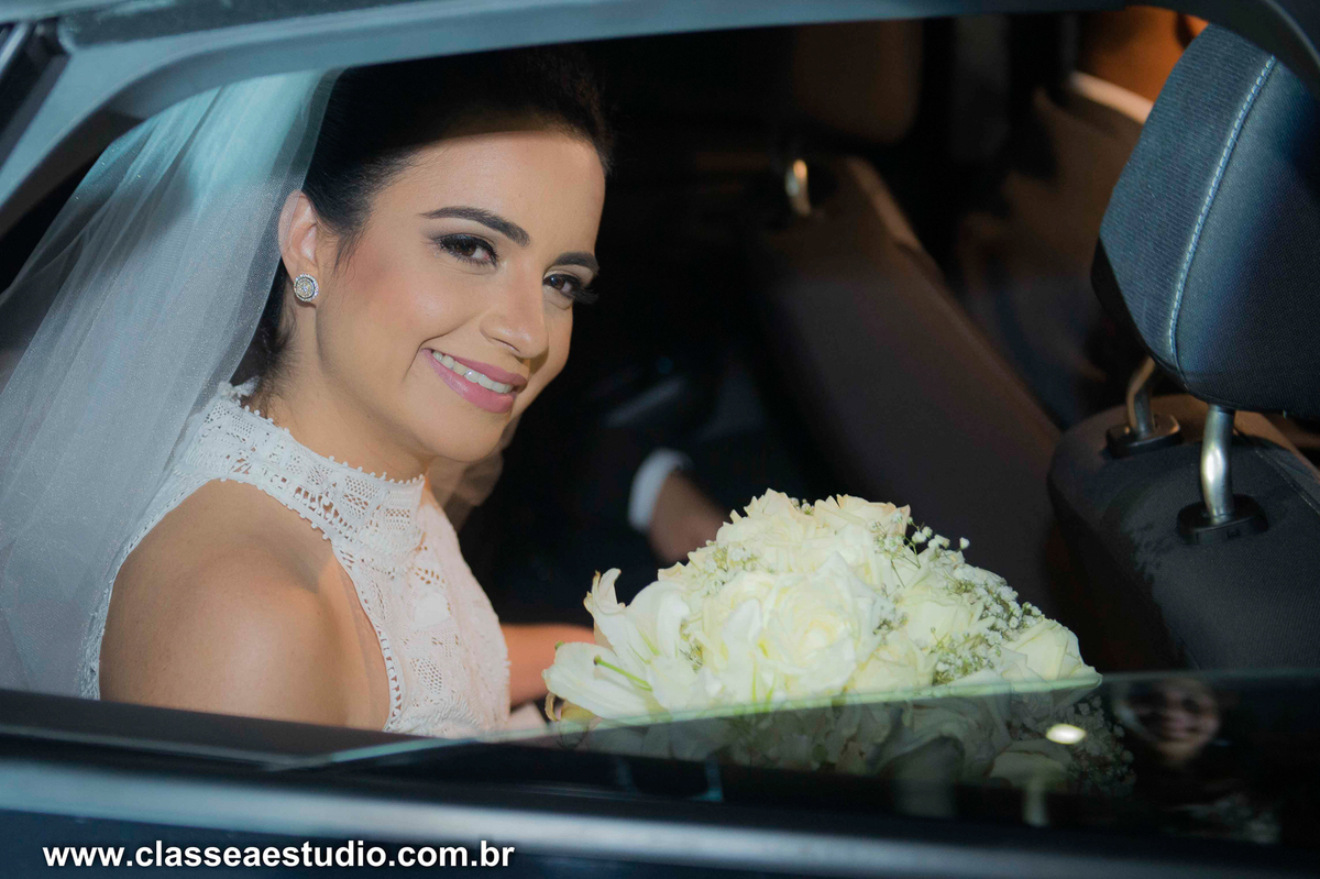 Foi lindo participar do casamento de Carlos e Fabiana.
Um casamento tão cheio de emoções e um casal muito querido.
Fizemos o making off no hotel Nobile na avenida boa viagem, a cerimonia foi realizada na linda e tradicional igreja dos