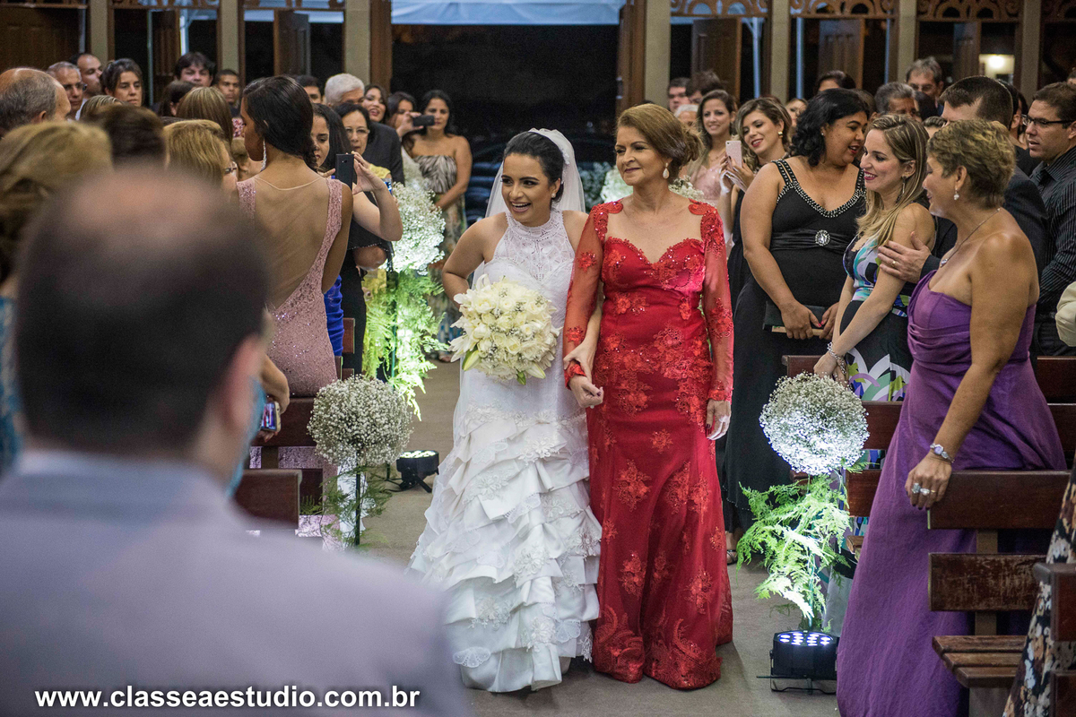 Foi lindo participar do casamento de Carlos e Fabiana.
Um casamento tão cheio de emoções e um casal muito querido.
Fizemos o making off no hotel Nobile na avenida boa viagem, a cerimonia foi realizada na linda e tradicional igreja dos