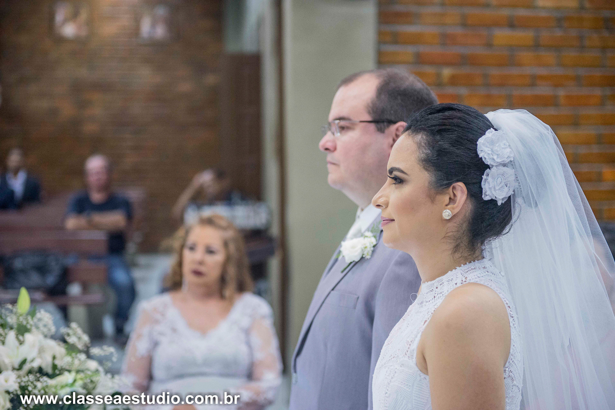 Foi lindo participar do casamento de Carlos e Fabiana.
Um casamento tão cheio de emoções e um casal muito querido.
Fizemos o making off no hotel Nobile na avenida boa viagem, a cerimonia foi realizada na linda e tradicional igreja dos