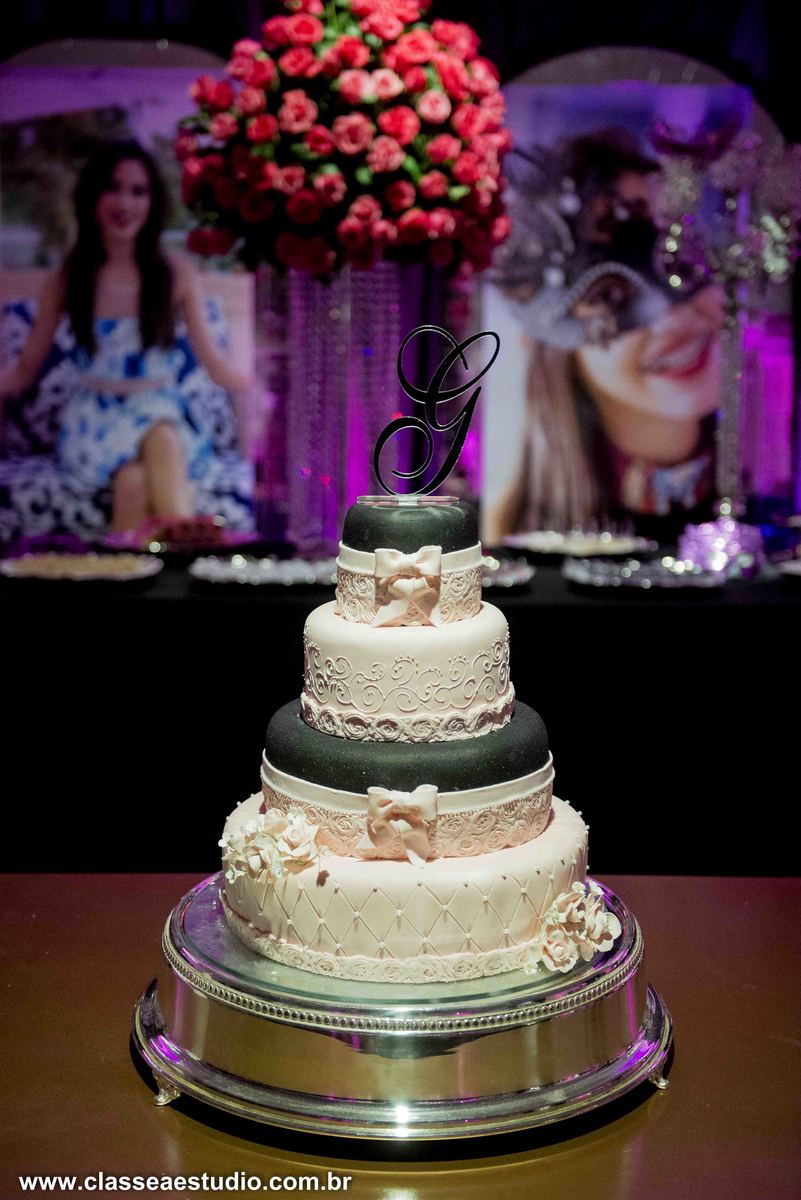 Foto de bolo de 15 anos