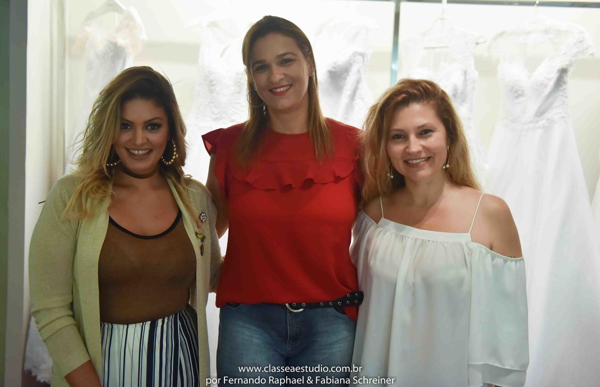 Assessora rachel plutarco, loc moveis e fotografa e assessora fabiana schreiner da boutique de assessoria