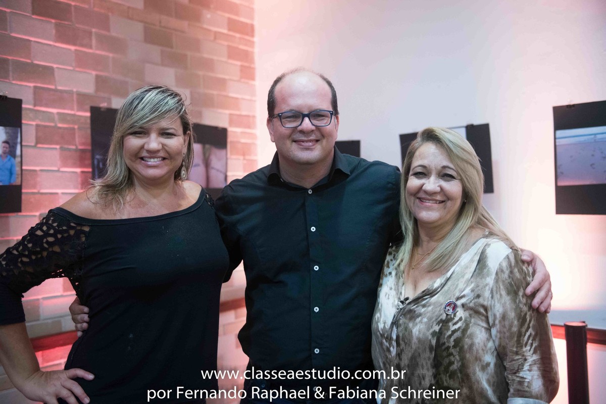 Ana Paula Goes do Buffet Barroso, fotografo Fernando Raphael e Cerimonial Fátima Magalhães,