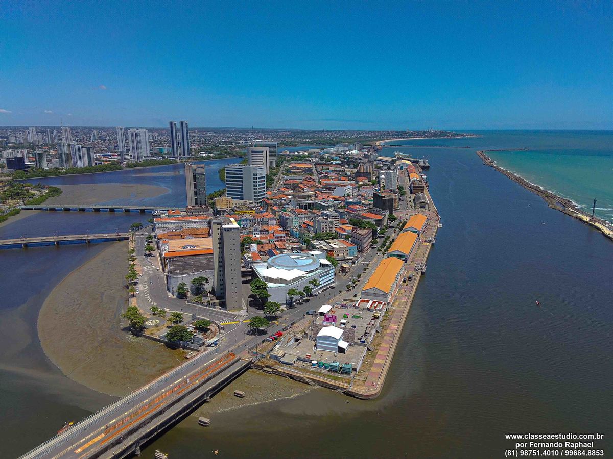 imagens aereas com Drone no Porto Novo Recife