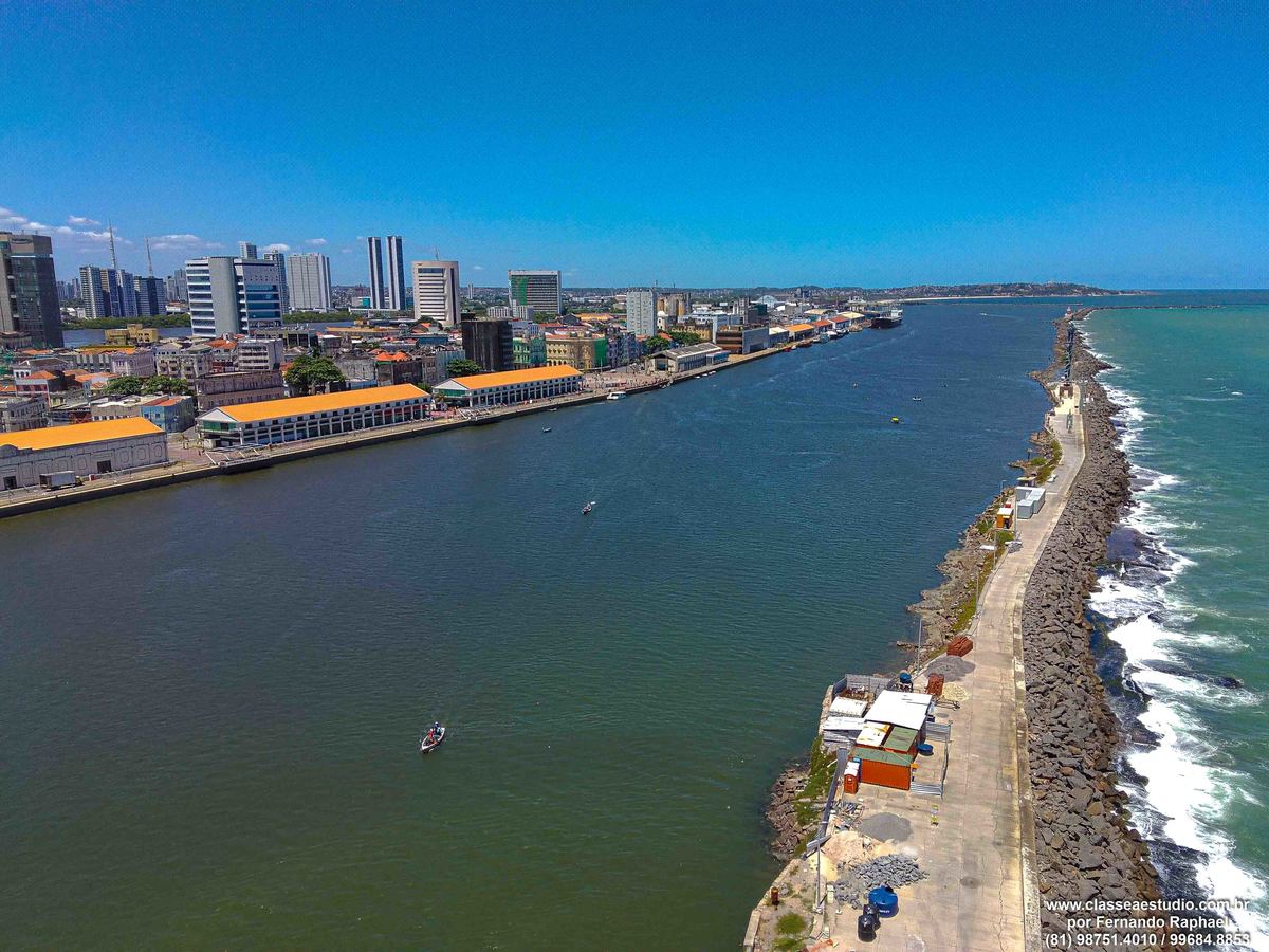 imagens aereas com Drone no Porto Novo Recife