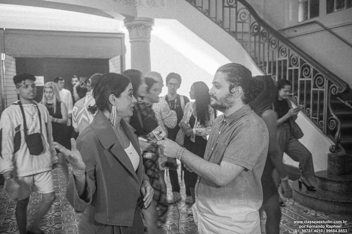 carol castro em entrevista para o canal classe a tv no festival de cinema