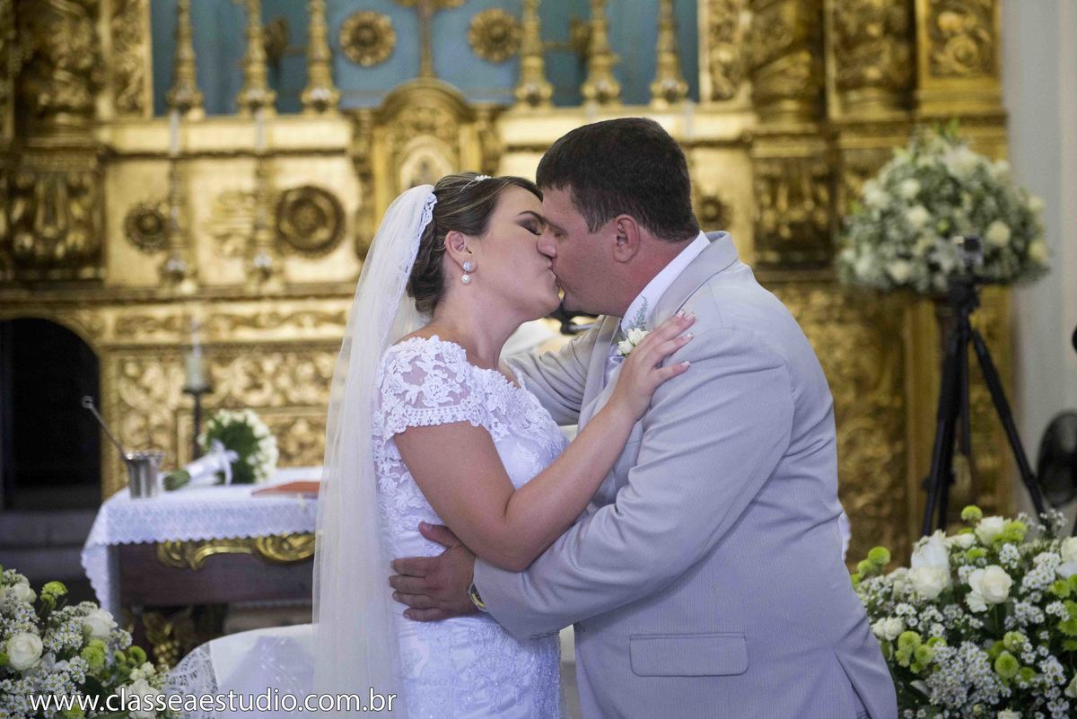 casamento de Tiago & Mércia, making off no hotel Dorisol, cerimonia e recepção na igreja dos Montes Guararapes, Fernando Raphael, Fabiana Schreiner, Classe A Estúdio, Cerimonial Requinte, cerimonial Evandra bento,
Buffet: C